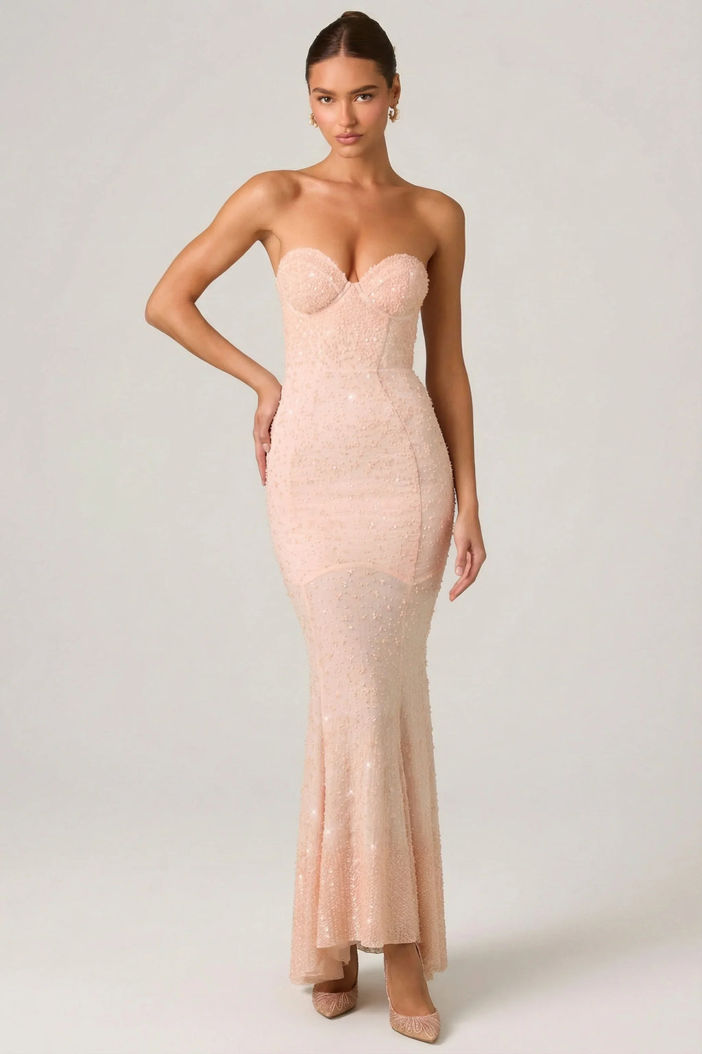Embellished Sweetheart-Neck Fishtail Gown in Dusty Rose