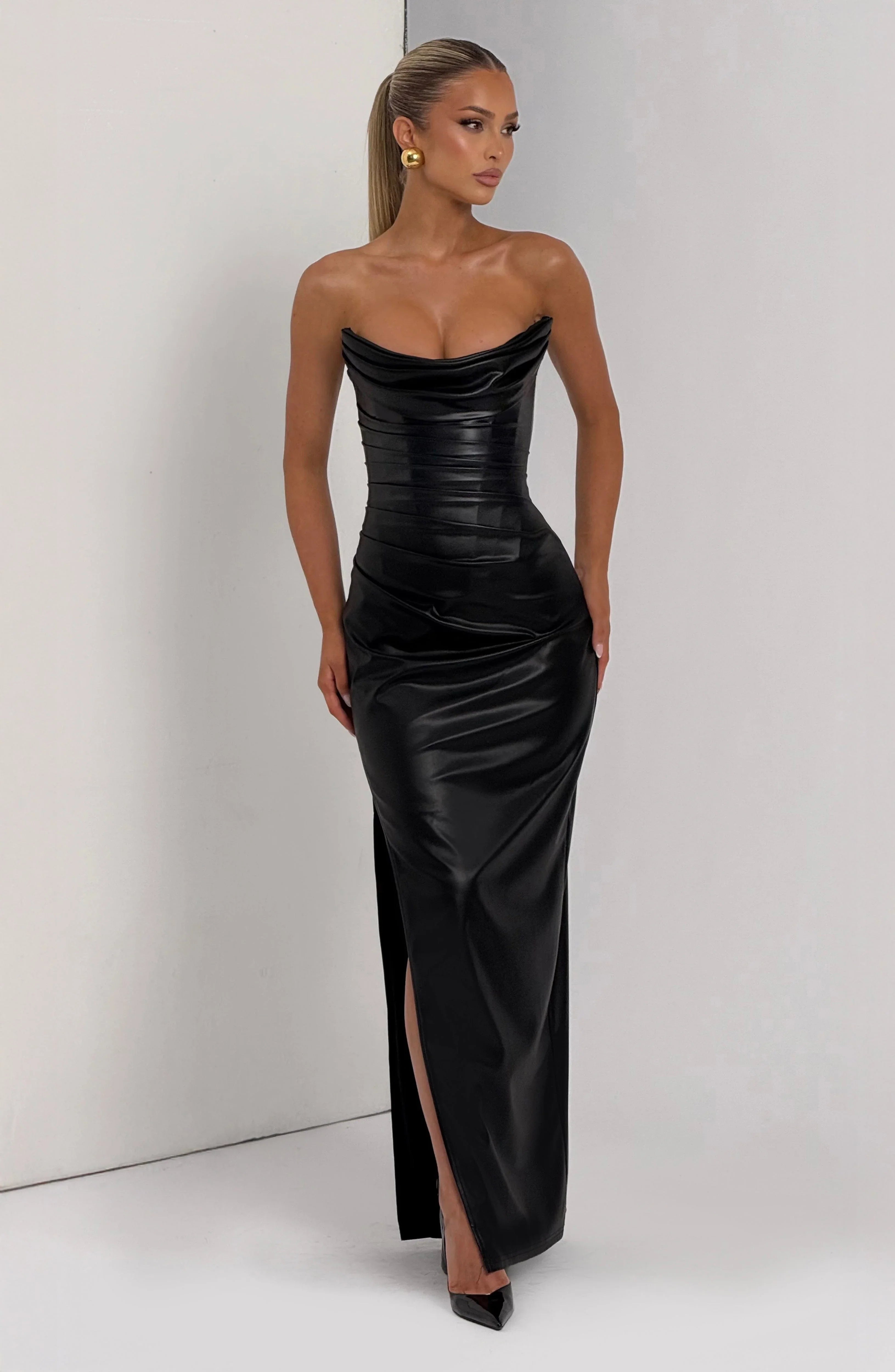 Alba Maxi Dress - Black