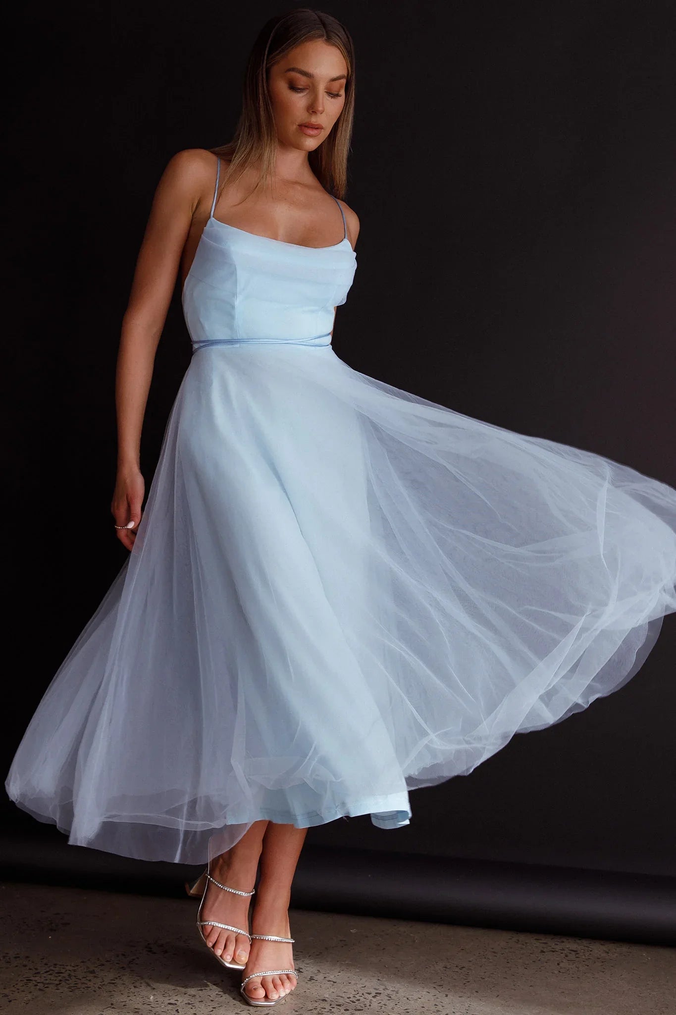 Floating By Pleated Neckline Mesh Midi Dress Blue